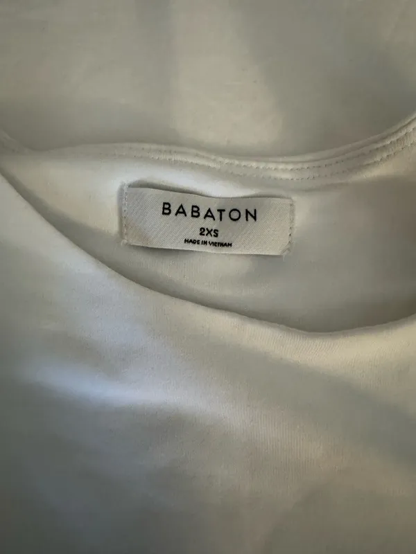 Aritzia Babaton Bodysuit Contour - Image 3