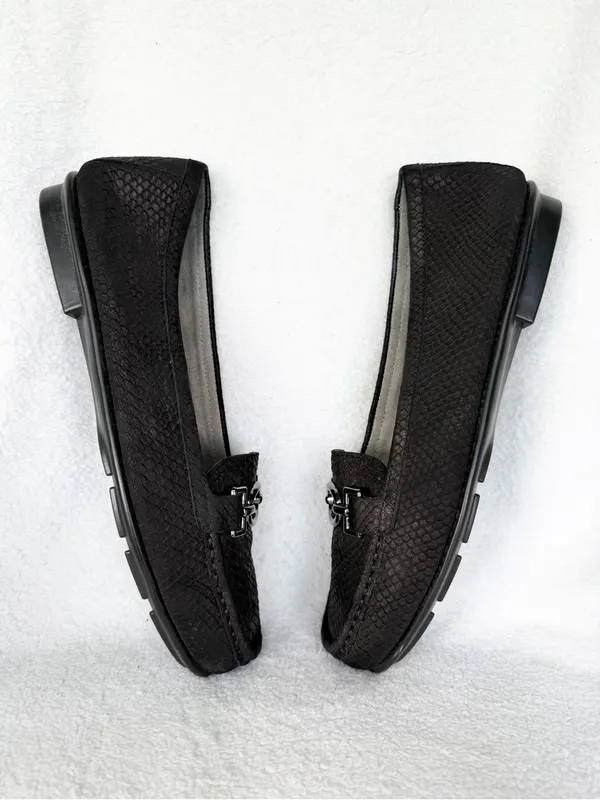 Aerosoles Women's Black Faux Leather Slip-On Loafer Flats 9.5 Square Toe - Image 7