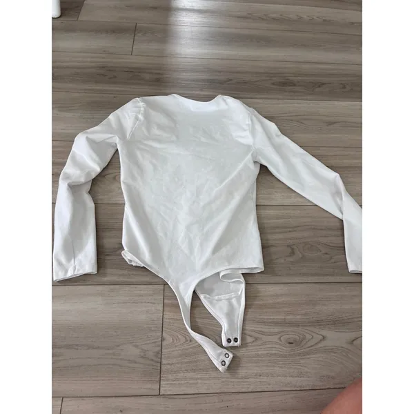 Abercrombie & Fitch Soft A&F Collection White Long Sleeve Scoop Neck Bodysuit M - Image 3