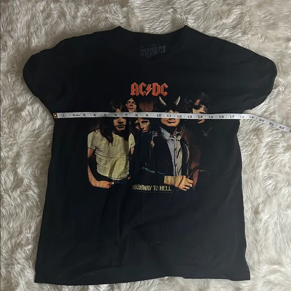 AC/DC Band T-Shirt - Image 5