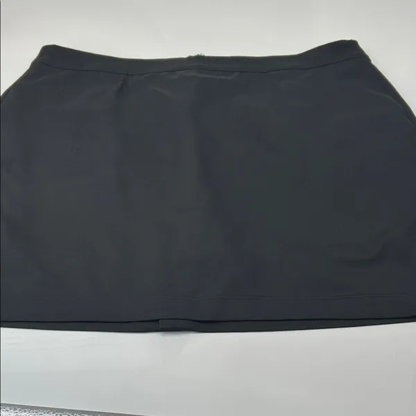 Classic Black Women's Skirt Size L - Image 3