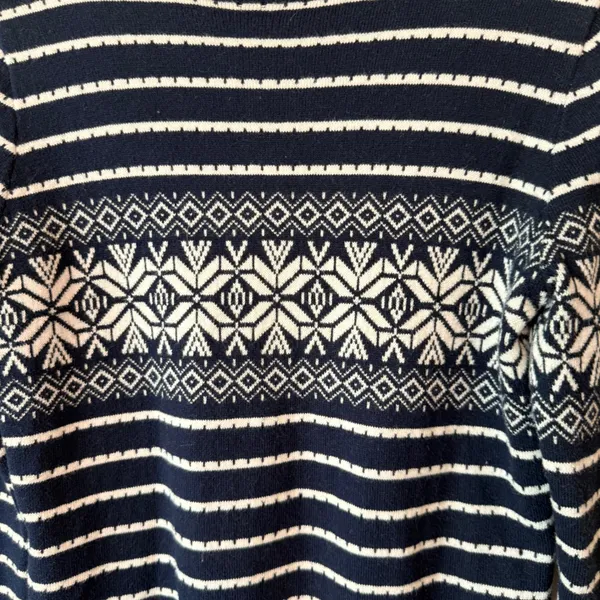 LL Bean Womens Cotton Cashmere Sweater Navy Blue White Fair Isle Turtleneck - Image 6