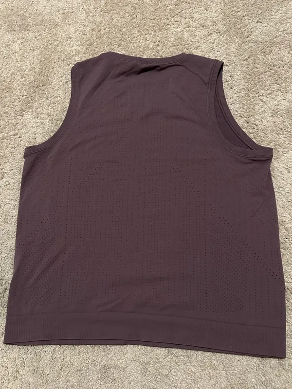 Athleta Mesh Workout Tank - Image 3