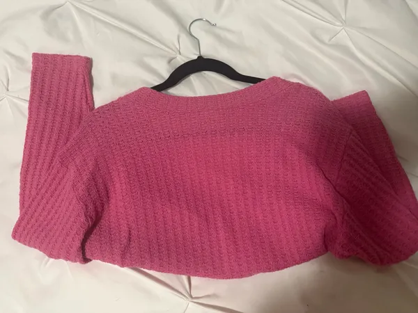 Urban Outfitters Pink Sweater - Image 3