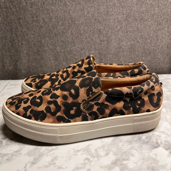 Steve Madden Leopard Print Slip On‎ Sneakers Women's Size 7.5M Platform Comfort - Image 3