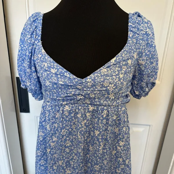 Altar’d State Empire Waist V Nevk Floral Blue Mini Dress NWOT - Image 3