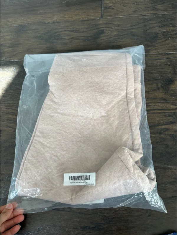 LUNYA Restore Double Faced Pants Light Pink Size Small NEW - Image 2