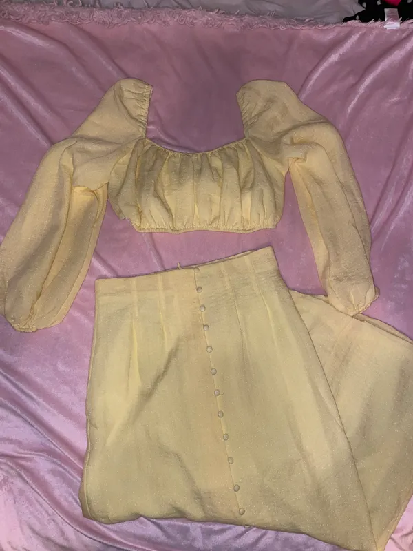 TJ Maxx Yellow Two Piece Skirt Set - Image 3