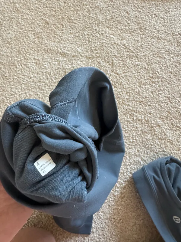 Lululemon gray set  - Image 4