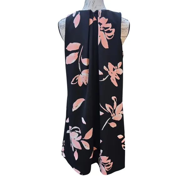 Lauren Ralph Lauren‎ Black Pink Floral Pleated Back Sleeveless Shift Dress 6 - Image 4