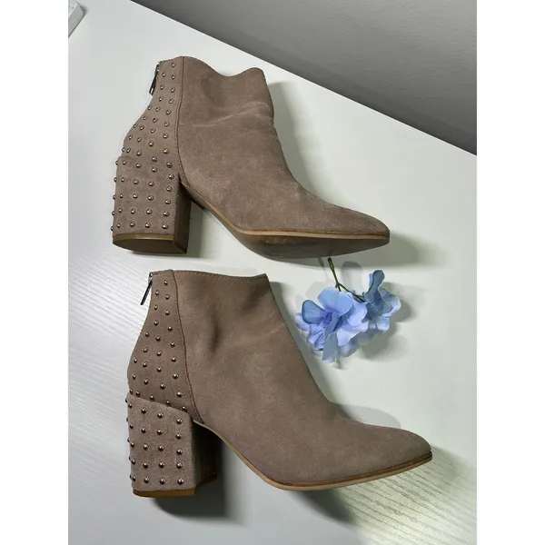 Steve Madden Jillian Taupe Suede Studded Block Heel Ankle Boots Womens 7M‎ boho - Image 7