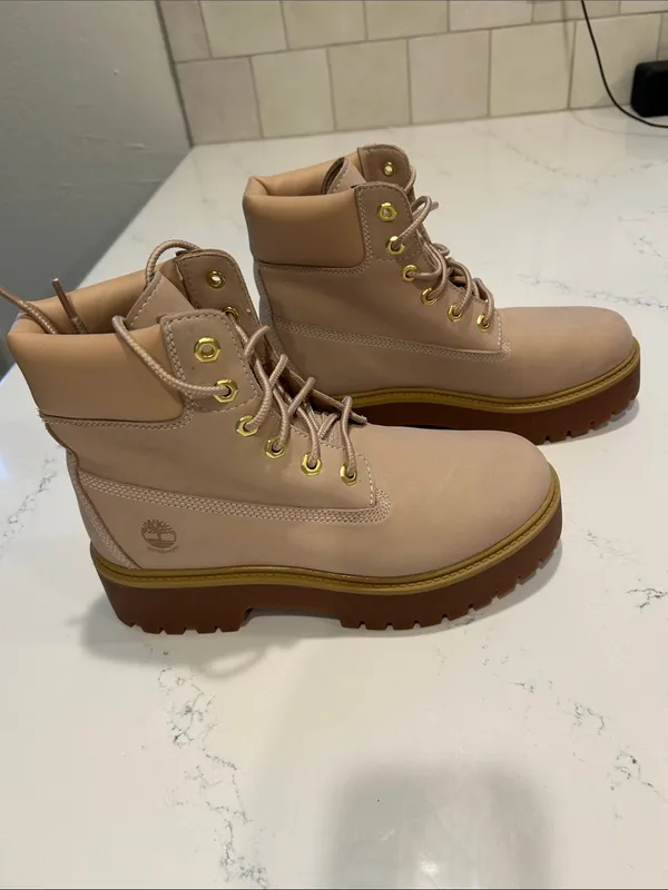 Timberland Stone Street 6" Water Resistant Platform Boots, size 9, NWOT Display - Image 4
