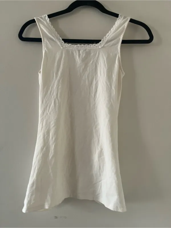 Express Ivory White Lace Ruched Tank Top Small Romantic Cottagecore Dainty - Image 6