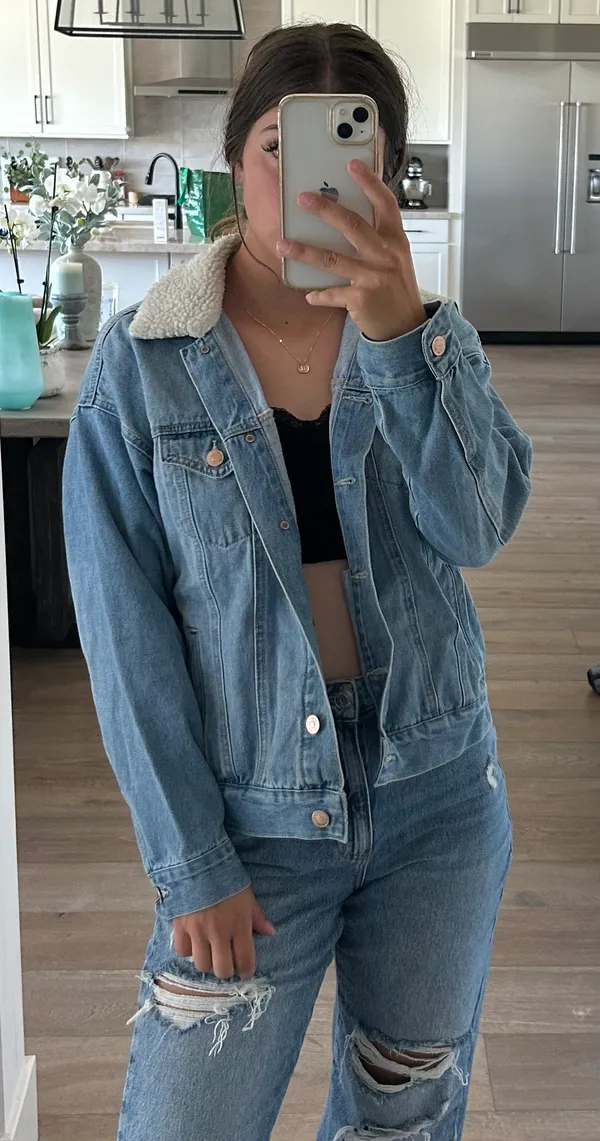 Forever 21 Sherpa Lined Denim Jacket - Image 2
