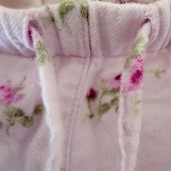 Lauren Ralph Lauren Ditsy floral lavender Embroidered logo Pajama Set SZ M - Image 12
