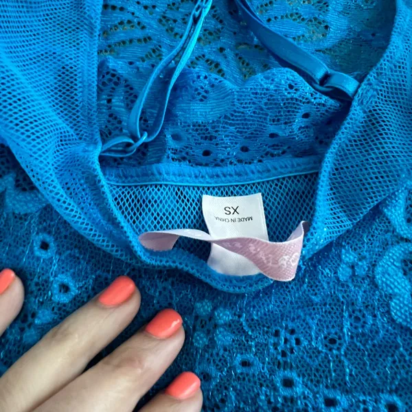Victoria’s Secret chemise - Image 5