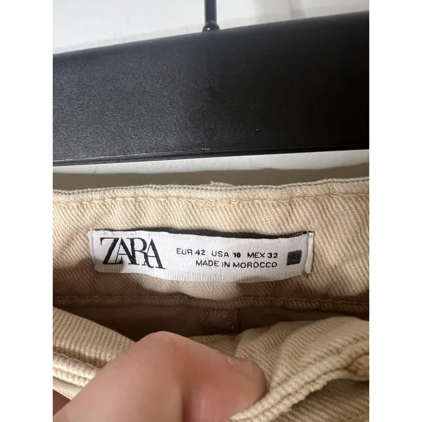 Zara Shorts Womens 10 Beige Khaki High Rise Denim 5 Pocket‎ Zip Fly Twill Casual - Image 2