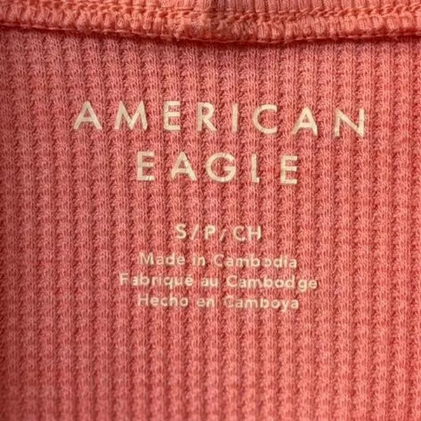 American Eagle Waffle Knit Ribbed Mockneck Cropped Long Sleeve Shirt Coral Small - Image 2