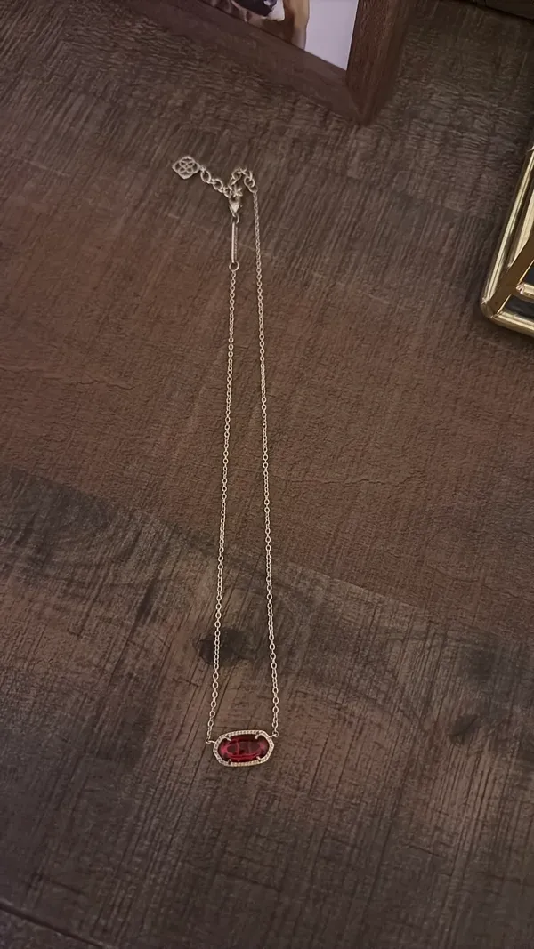 Kendra Scott Necklace - Image 3