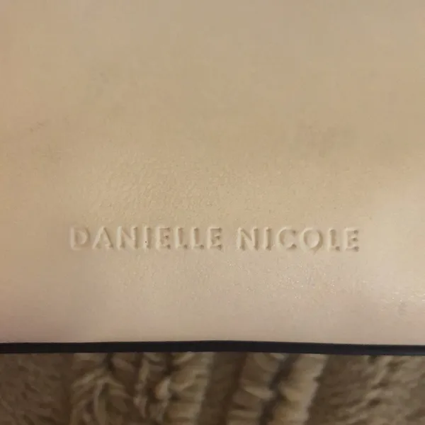 🎉4 for $20 Danielle Nicole Tote - Image 6