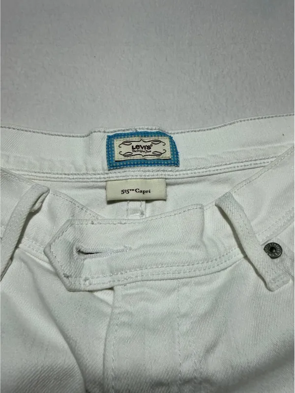 Levi’s 515 Capri Women’s Size 6 White Stretch Denim Cropped Jeans - Image 6