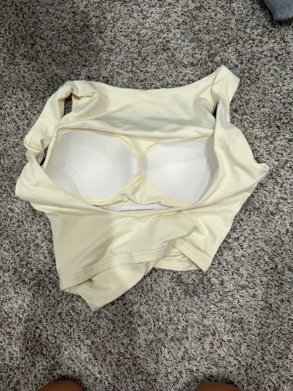 Yellow Shein Tank Top Cropped - Image 3