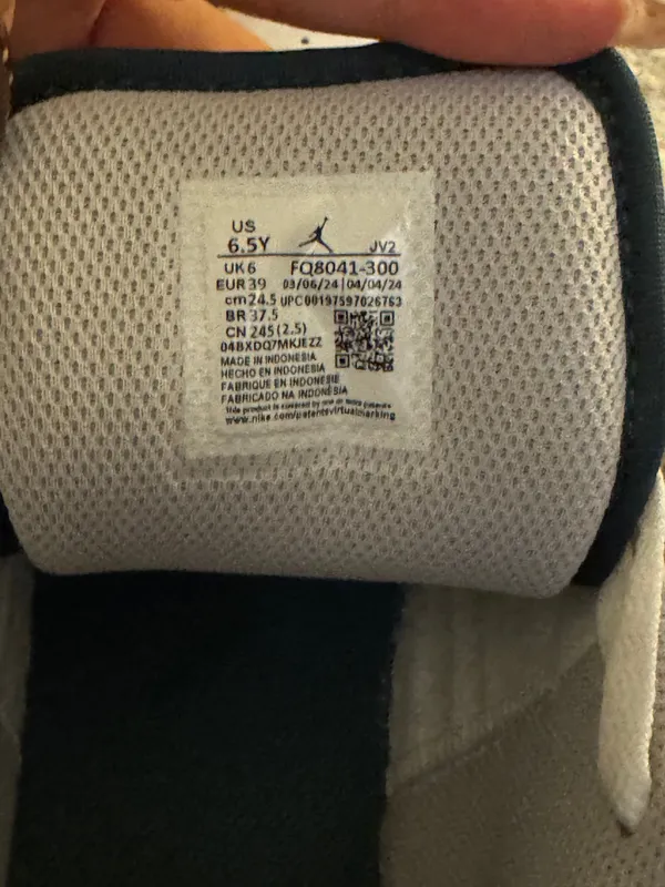 Nike Air Jordan 1 Low - Image 5