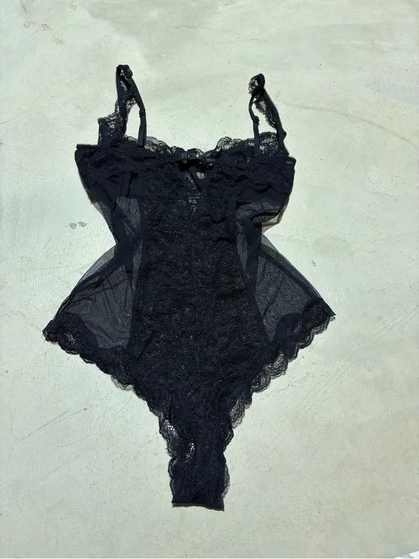 Victoria’s Secret y2k Black Lace Bodysuit Sheer Teddy 36C - Image 8