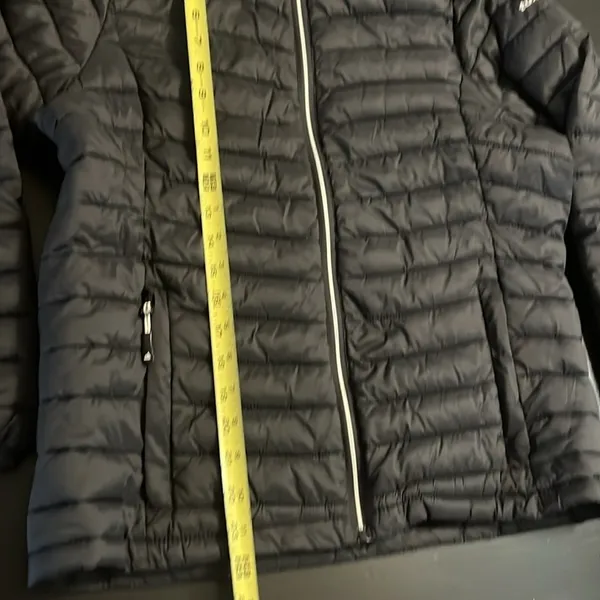 Tuxer Black Puffer Jacket with Hood‎ Womens Large Fitted Quilted Coat - Image 3