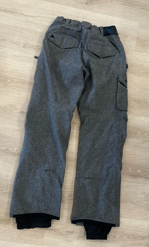 Men’s Burton Snowboard Cargo Pants - Image 4