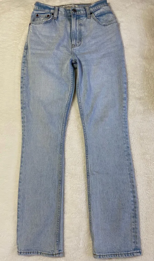 Ultra High Rise 90s Slim Straight Jean - Image 9