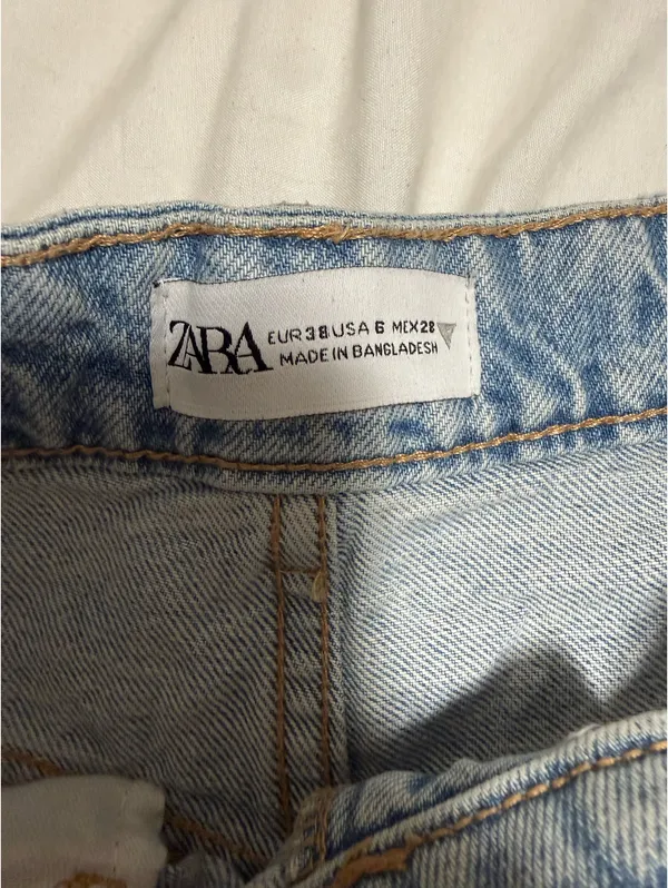 ZARA Denim Shorts High-Rise Mom Fit - Image 2