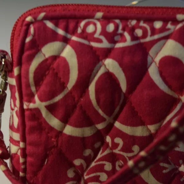 Vera Bradley Wristlet, Fuschia & White, Zip Around - Image 3