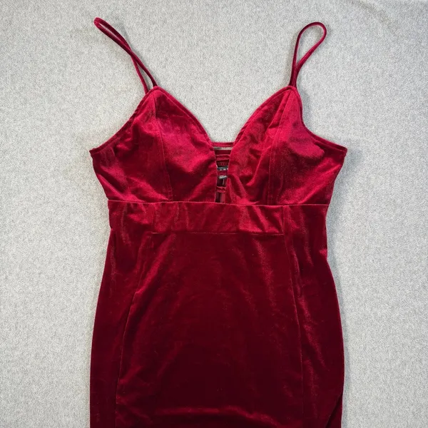 Haute Monde Women's XL Burgundy Velvet Strappy V-Neck Midi Bodycon Dress - Image 2
