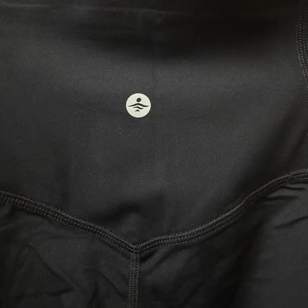 Halara Size XS 7/8 Black Leggings NEW Smooth Solid Stretch NWT - Image 3