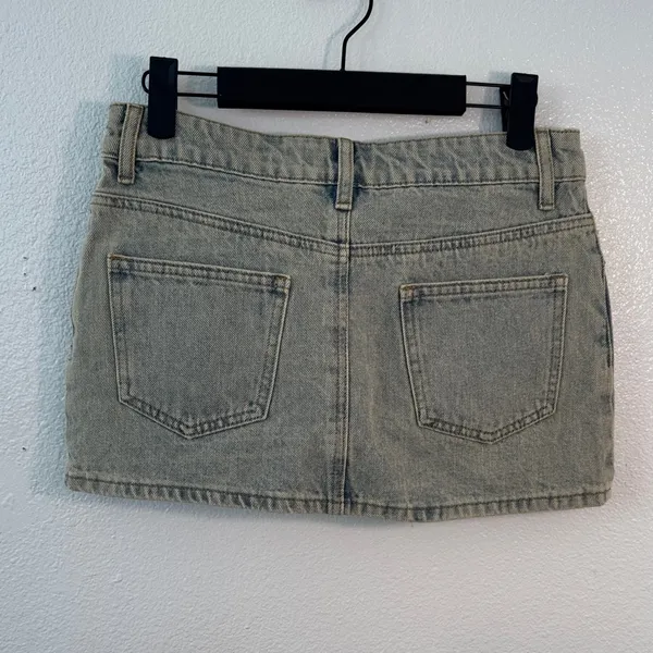 Edikted Light Blue Denim Mini Skirt - Image 7