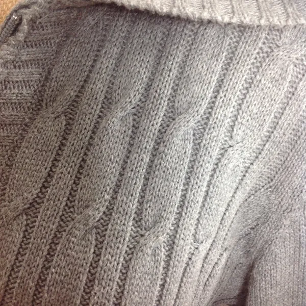 ⬇️ CABLE KNIT HOODIE Gray Size M - Image 5