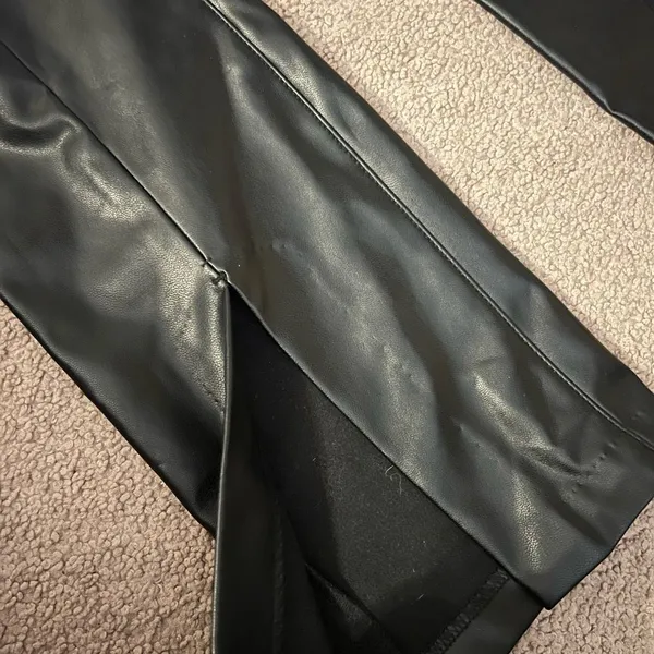 Abercrombie pleather pants split leg 0‎ - Image 11