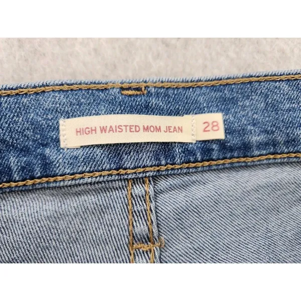 Levi's High Waisted Mom Jeans Distressed Indigo‎ Medium Wash Size 28 - Image 4