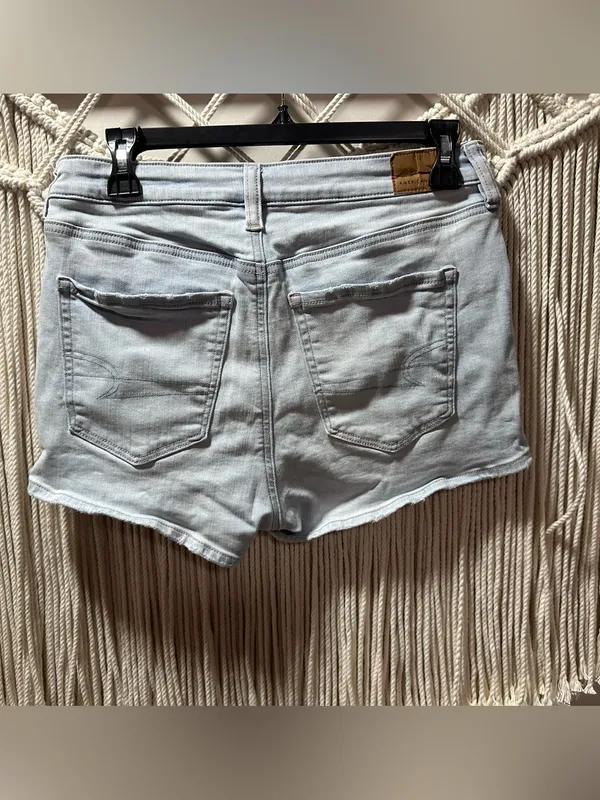 American Eagle Outfitters Light Blue Denim Cutoff Shorts - Image 5