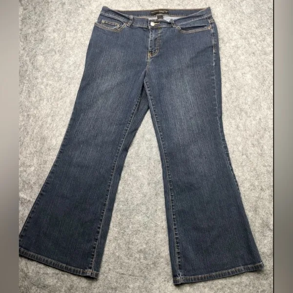 Venezia Vintage Flare Jeans Dark Wash High Rise Plus Size 20P - Image 3