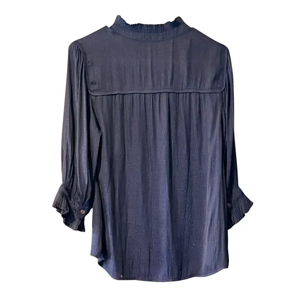 Democracy Navy Blue, contrast color Button‎ Front Blouse Small, Fits Medium - Image 9