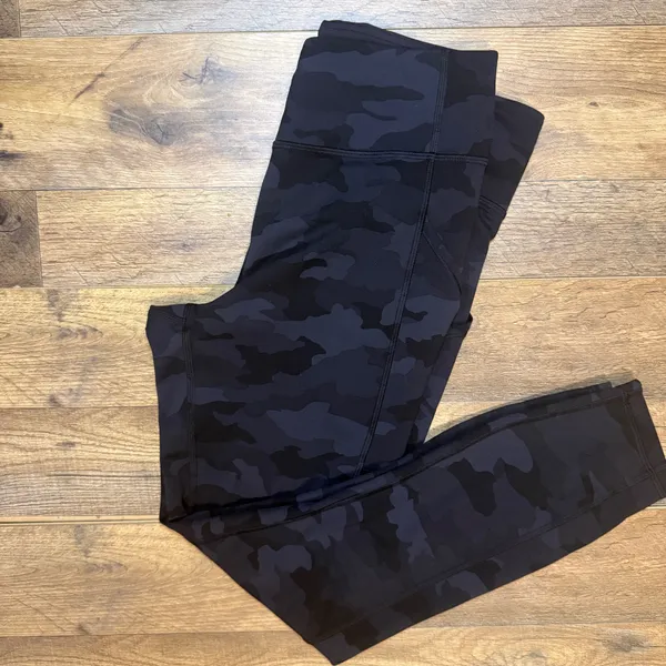 Lululemon Invigorate High-Rise Tight 25" Pockets Incognito Camo Multi Grey Size 10 - Image 6