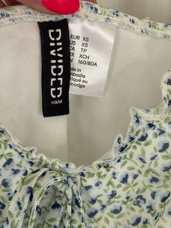 H&M mini floral dress - Image 4