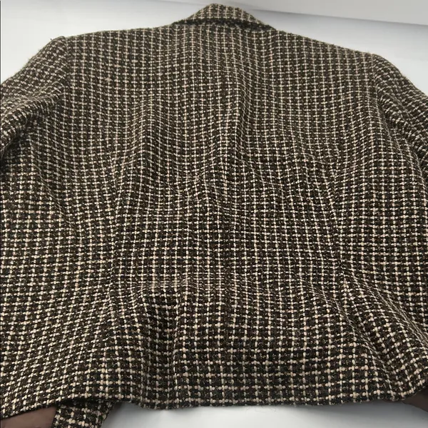 Jones New York Black and White Tweed Blazer - Image 14