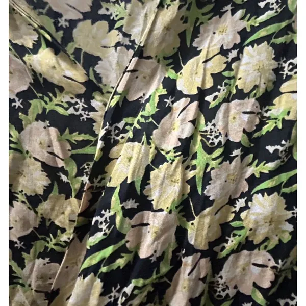 Urban Outfitters Yellow Green Floral Short Sleeve Wrap Dress NEW Sz Medium Boho - Image 7