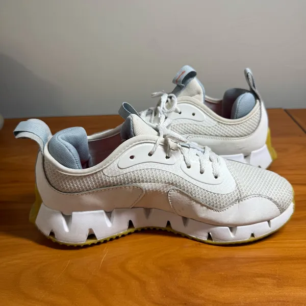Reebok Women's Zig Dynamica STR Shoes White Blue‎ Workout Comfort W8.5 - Image 6