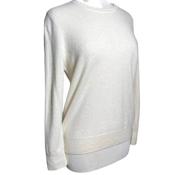 NADAAM Women’s The Original Cashmere Crewneck Sweater in White - Image 3