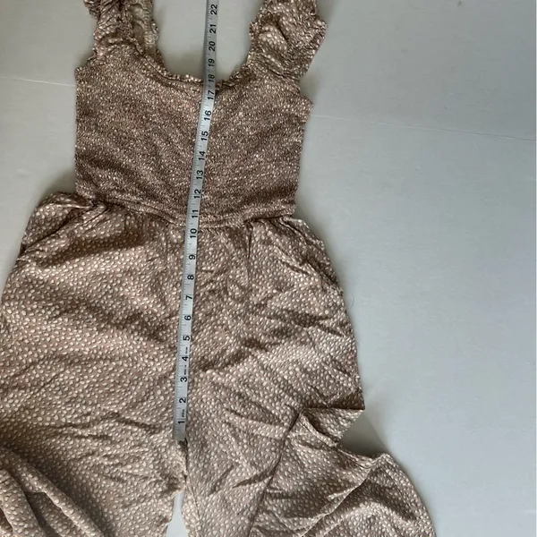 Jessica Simpson smocked sleeveless jumpsuit beige with ivory speckle size xs - Image 8