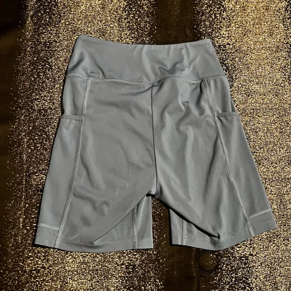 Womens small Gymshark High-Waisted Side Pocket Blue Biker Shorts 6" - Image 2